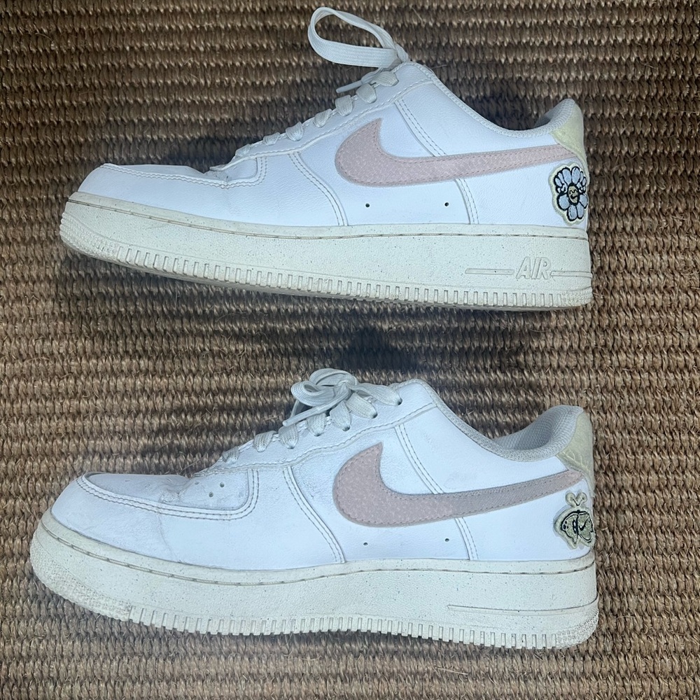 Nike Air Force 1 07 SE Flower Power Sneakers
